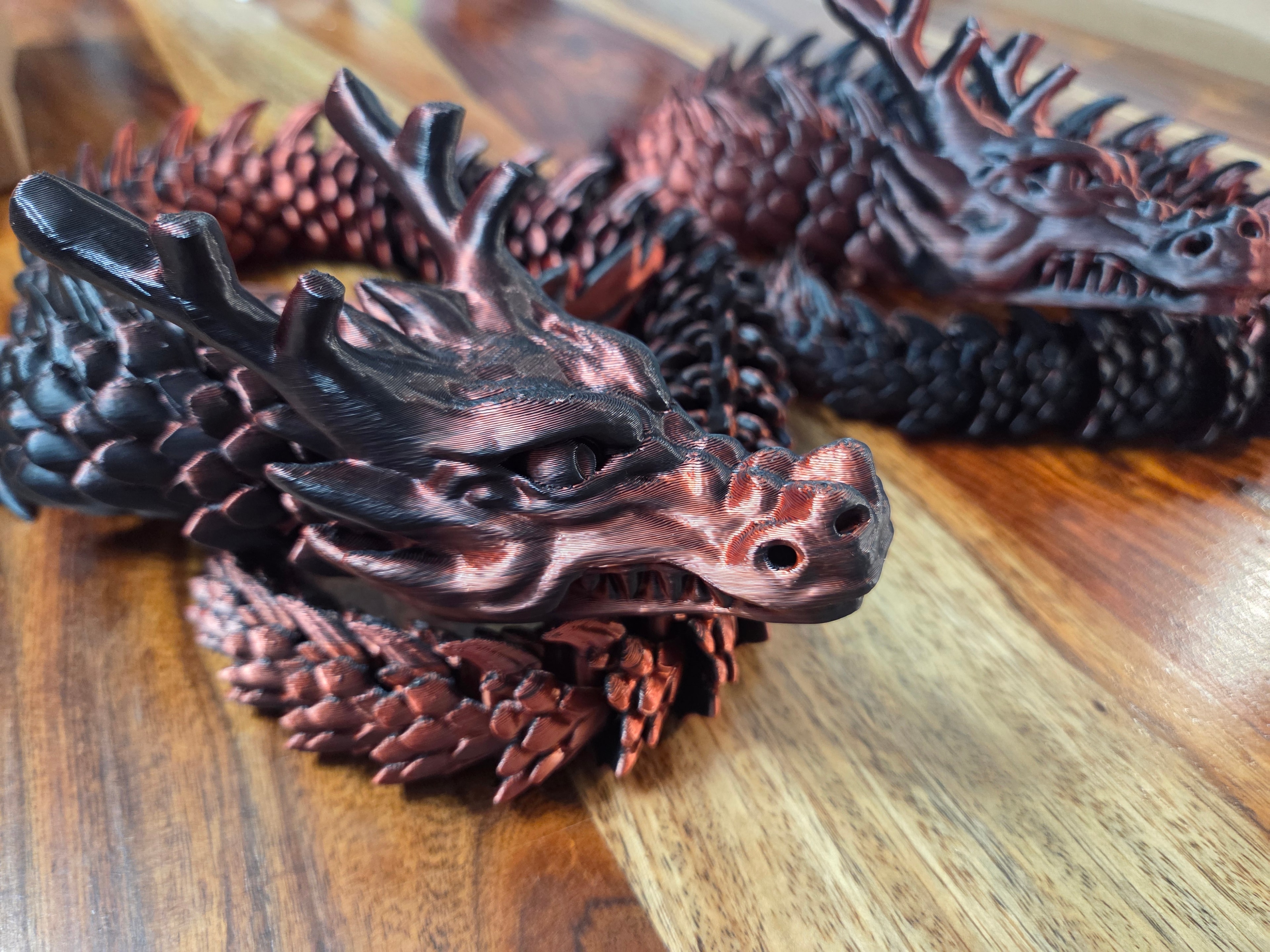 Jumbo Dragon 35in (Black/Red)